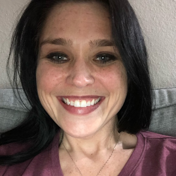 Meet your Posher, Wendee - Picture 1 of 1